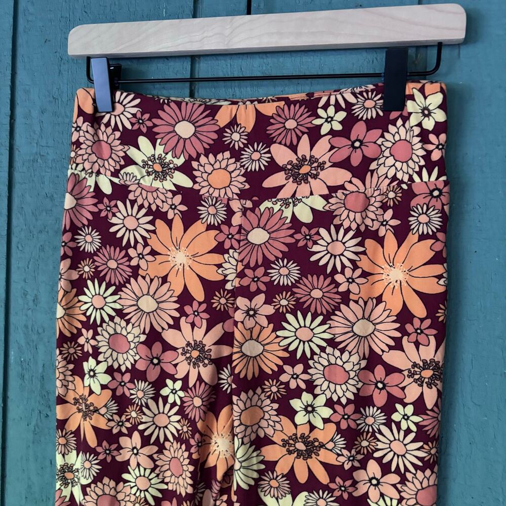 70s Retro No Boundaries Floral Bell Bottom Leggings Groovy Hippie sz7 - Picture 2 of 6